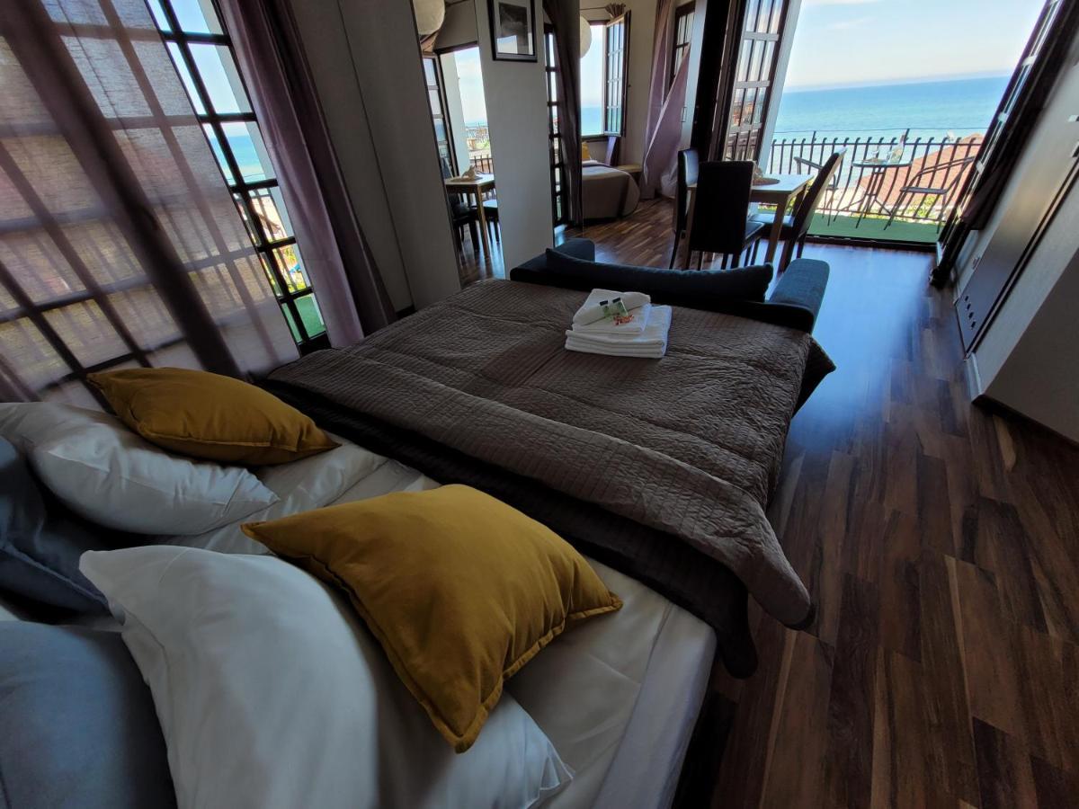 Dom Przy Plazy Bed & Breakfast Sarbinowo Exterior foto