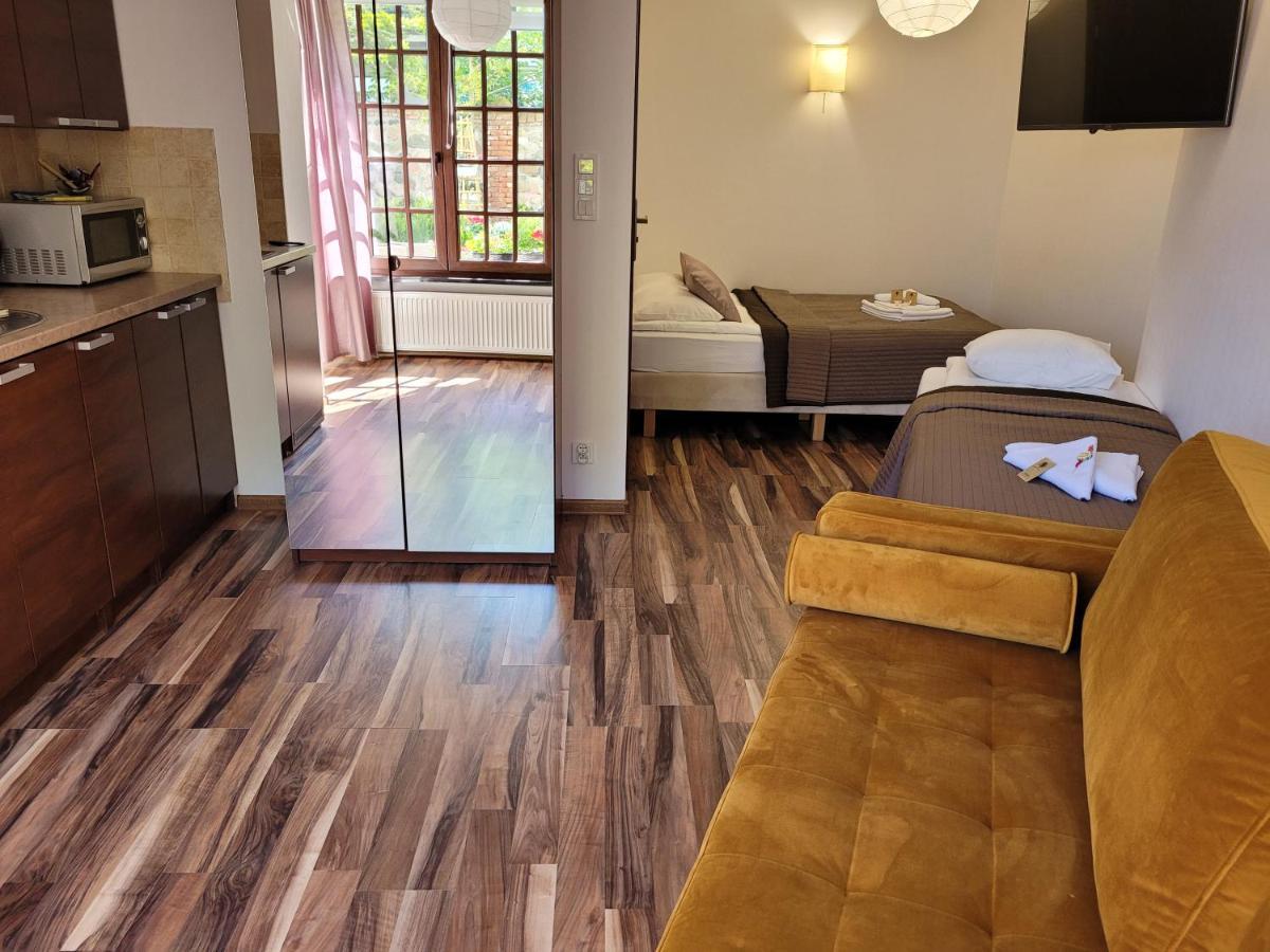 Dom Przy Plazy Bed & Breakfast Sarbinowo Exterior foto