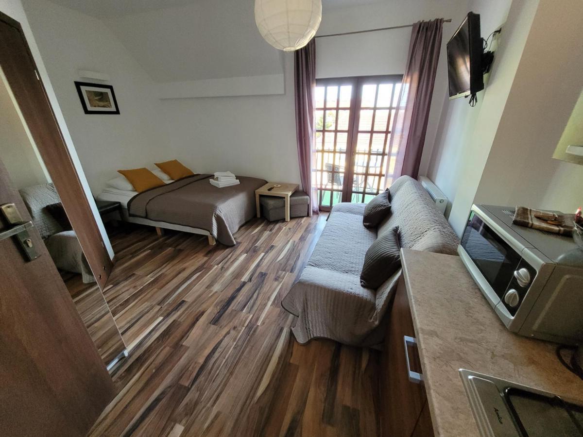 Dom Przy Plazy Bed & Breakfast Sarbinowo Exterior foto
