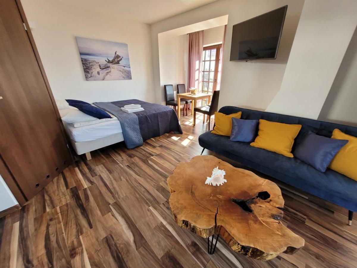 Dom Przy Plazy Bed & Breakfast Sarbinowo Exterior foto