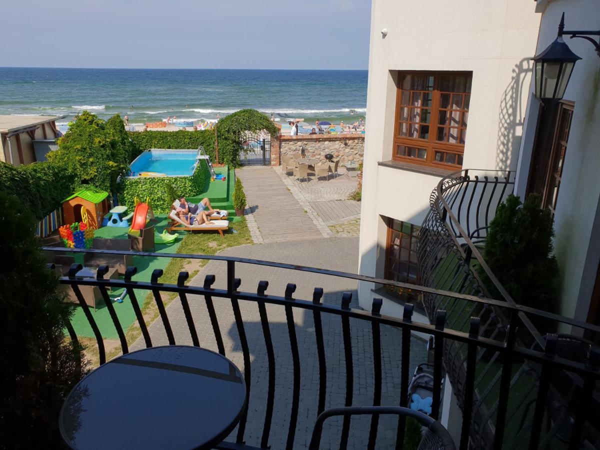 Dom Przy Plazy Bed & Breakfast Sarbinowo Exterior foto