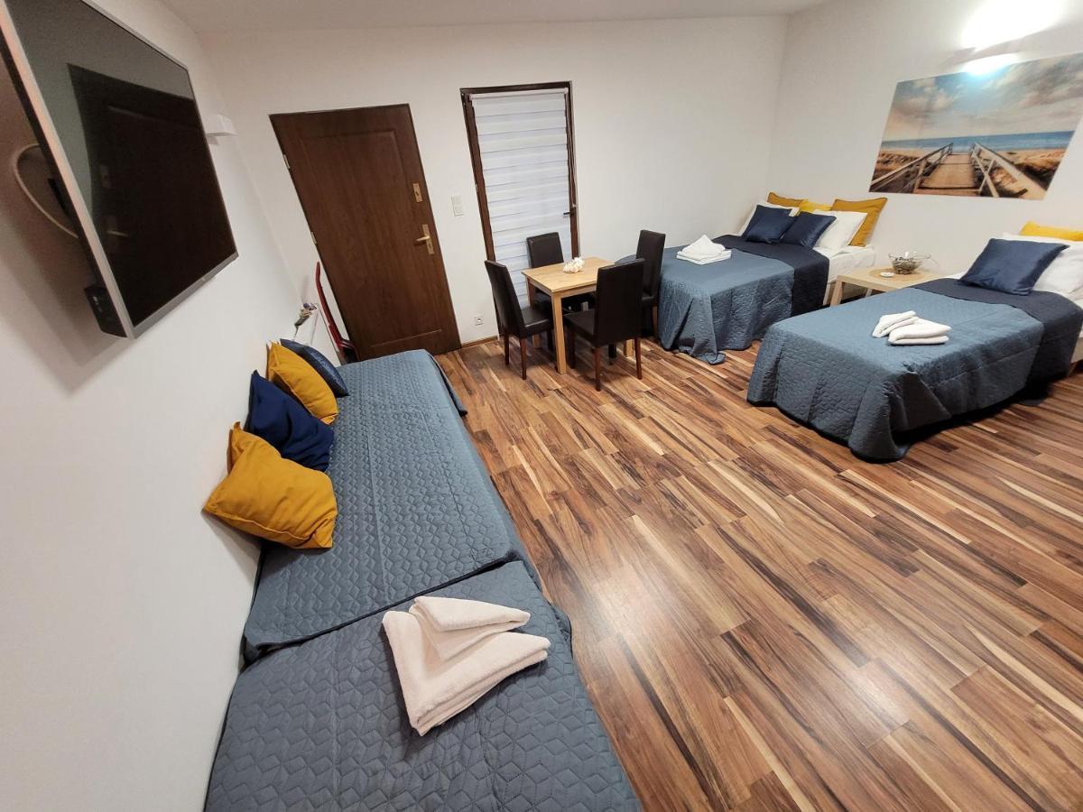 Dom Przy Plazy Bed & Breakfast Sarbinowo Exterior foto