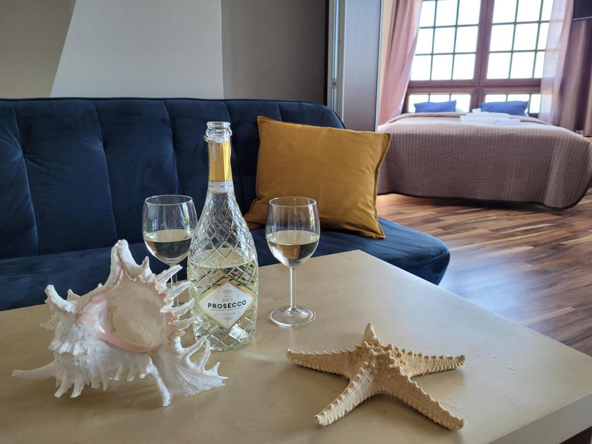 Dom Przy Plazy Bed & Breakfast Sarbinowo Exterior foto