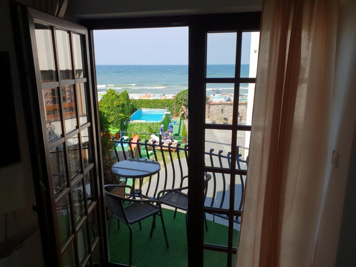Dom Przy Plazy Bed & Breakfast Sarbinowo Exterior foto