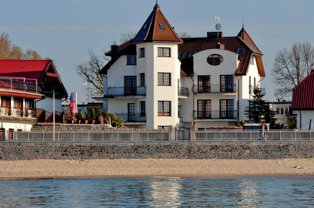 Dom Przy Plazy Bed & Breakfast Sarbinowo Exterior foto